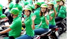 Khai trương “xe ôm công nghệ”: Mai Linh tung chiêu khuyến mại như Uber, Grab